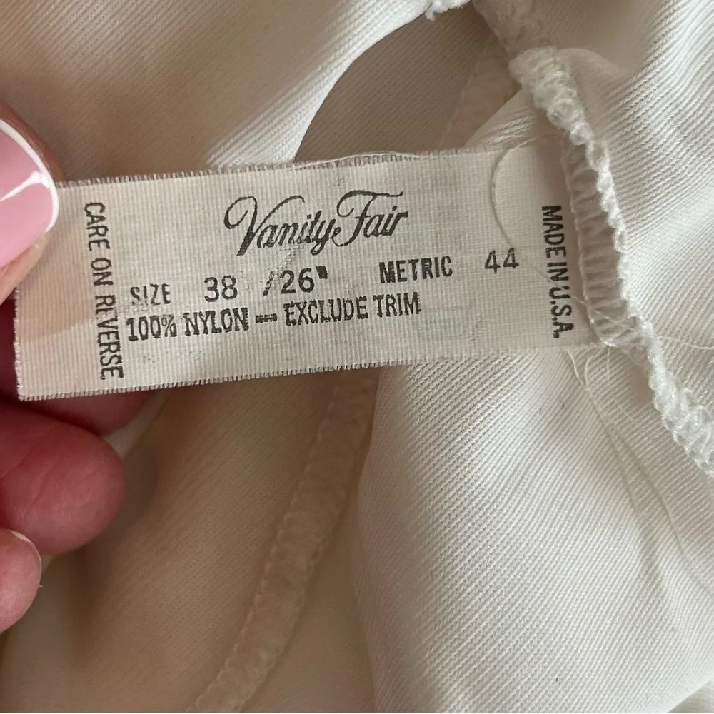 Vanity Fair vintage vanity